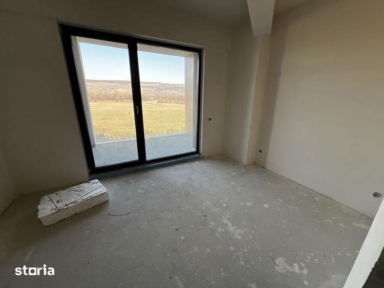 Apartament de 3 camere, 2 bai, terasa, zona BMW - 5