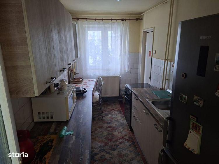 Inchiriez Apartament 3 cam et1 Praporgescu malul Muresului Arad - 2