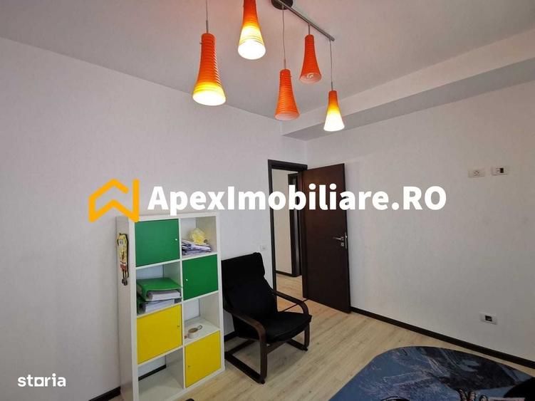 Casă cu 4 camere cu Teren 300 Mp în Pipera
