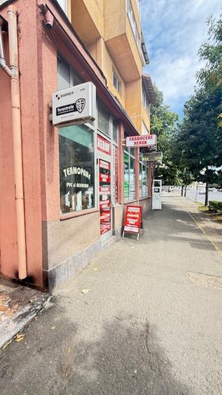 BD. TRAIAN (ZONA MARINEX) spatiu stradal 77mp, pt birouri! - 2