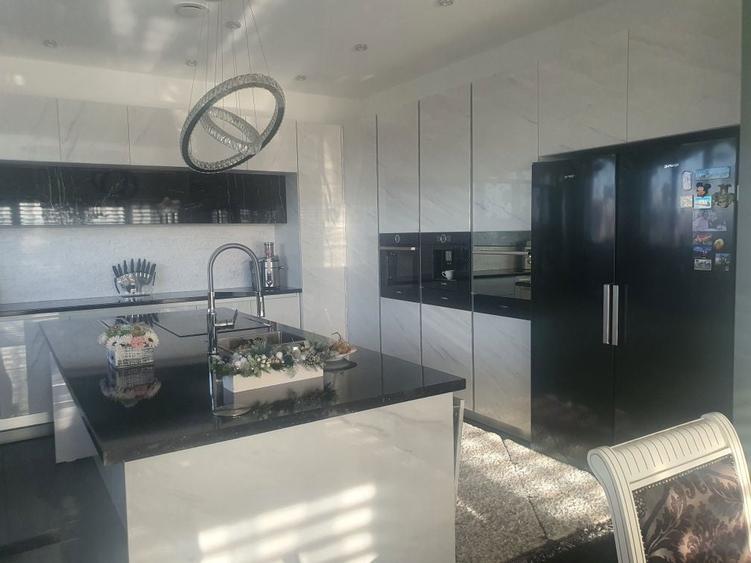 proprietate exceptionala cu restaurant - 5