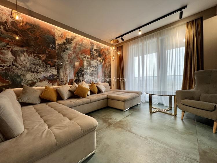 Mamaia! Penthouse etajele 5 si 6, terasa imensa, vedere la mare, finisaje de lux Mamaia! Penthouse etajele 5 si 6, terasa imensa, vedere la mare, finisaje de lux