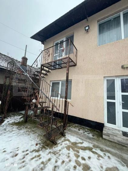 Casa de vanzare, 105 mp, zona Cazaci - 1