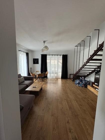 Casa insiruita (pe colt) - 9