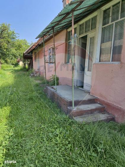 Casa / Vila cu 4 camere de vanzare - 5
