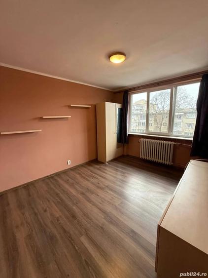 Apartament 2 camere decomandat Rogerius, Oradea , Zona lini?tita | Ideal pentru locuit sau inv - 4