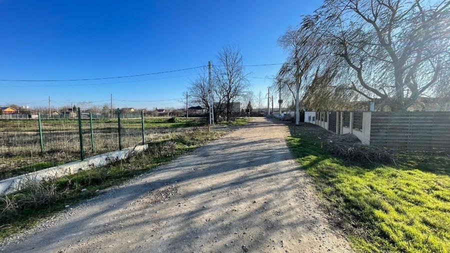 Gulia 1000mp teren intravilan, toate utilitatile - 2