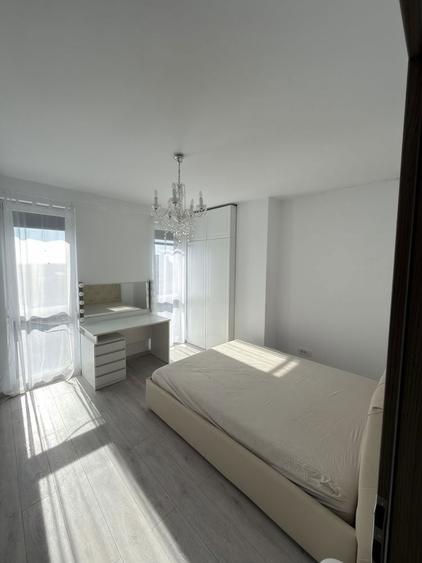 inchiriez apartamen cu 3 camere - 6