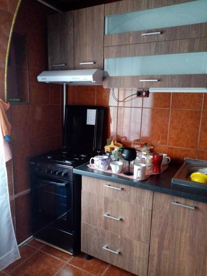 Apartament 3 camere decomandat,-Zona Noua,Str. Brazilor(Etaj) 1 - 5