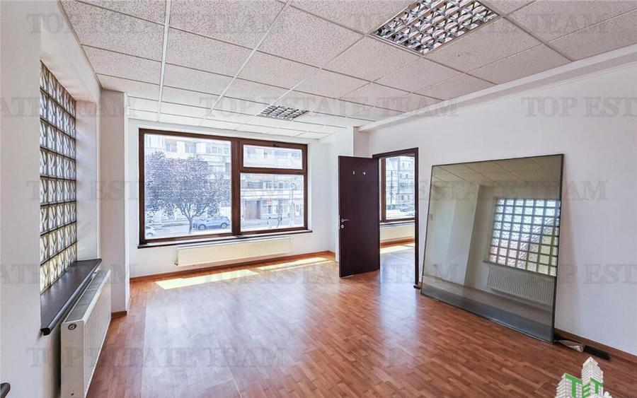 Cladire Targoviste de inchiriat, optim birouri, cabinete med - 28