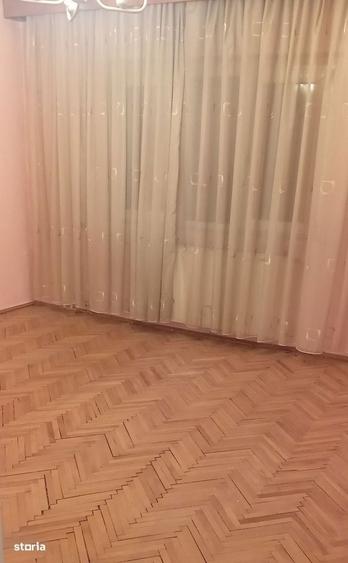 Apartament 3 camere decomandat Baba Dochia 82 mp bai 2 balcoane boxa - 2