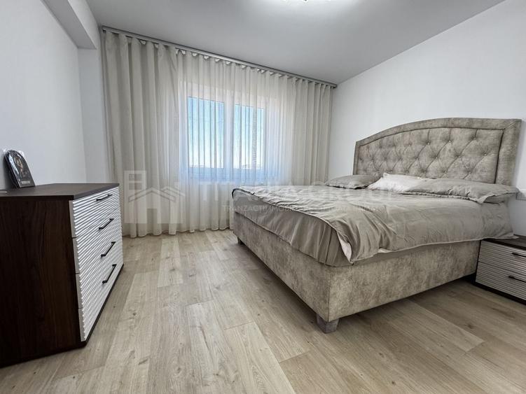 Prima inchiriere - apartament 3 camere decomandat, 2 băi, parcare, boxă, Coresi - 12