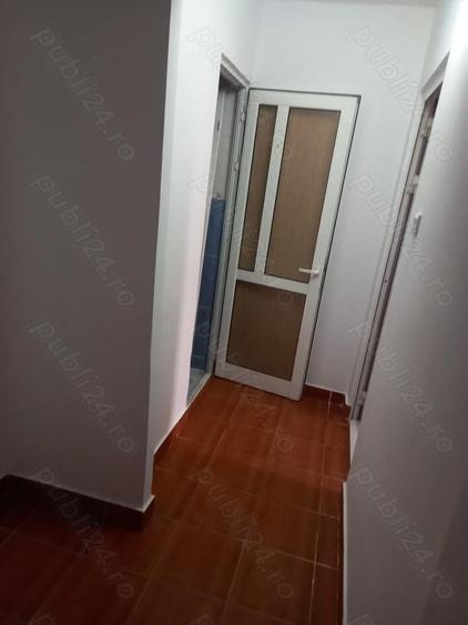 Inchiriez ap 3 cam dec etaj 3 - 4