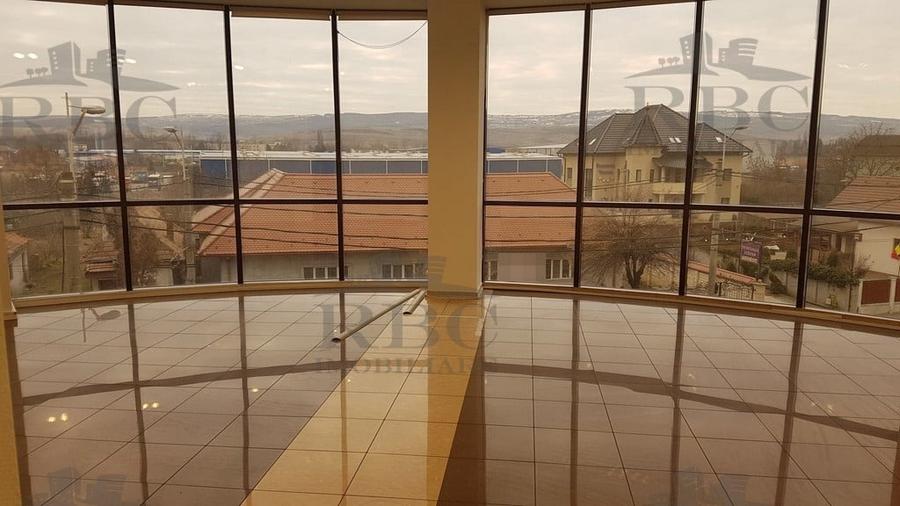 Spatiu de birou/activitati recreative in cladire clasa A in Someseni - 1