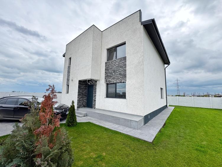 Casa individuala  P+1E   -   4 Camere   -  Pompa de caldura   -  Teren 370 mp