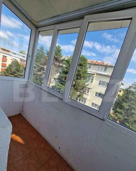 Apartament 2 camere, 56 mp, semidecomandat, zona Zamca - 6