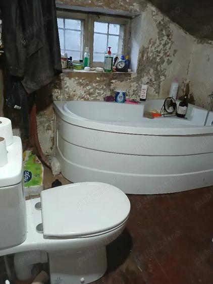 De vacanta 42km de Mangalia,casa din piatra locuibila exclusiv vacanta,vanatoare - 2