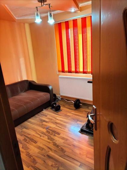 Vinzare apartament 2cam.et4.str.Prahova.micro 14.pret38500eur neg tel0746692320 - 5