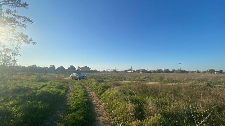 Butimanu – Teren ideal pentru casă, 900 mp, deschidere mare 38 m – 11 euro - 7