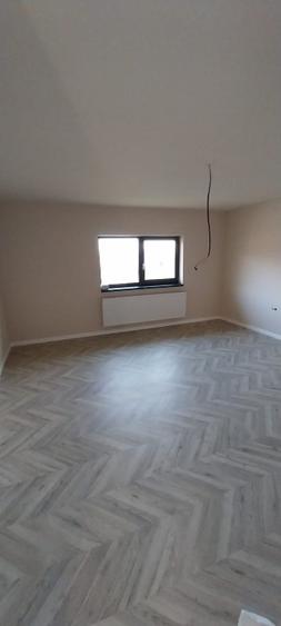 Casa premium cu suprafata mare de 290mp si curte spatioasa - 8