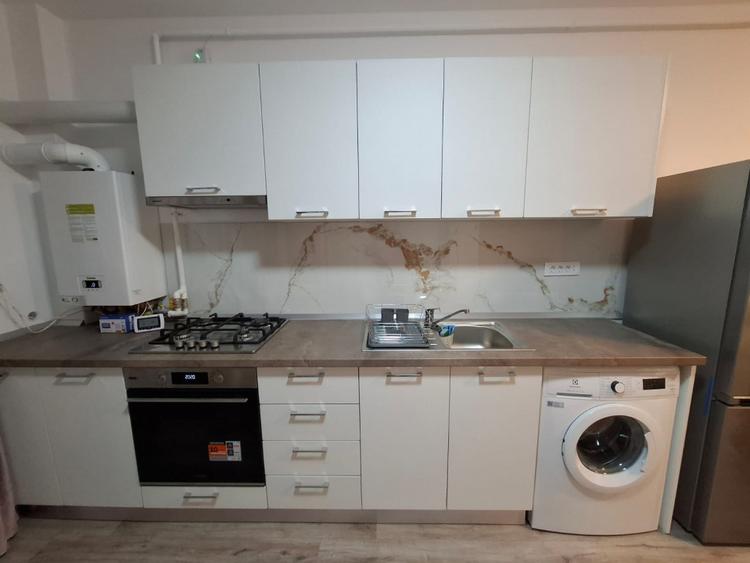 Studio la etaj intermediar,  loc de parcare propriu si balcon, Vivamus Residence - 6