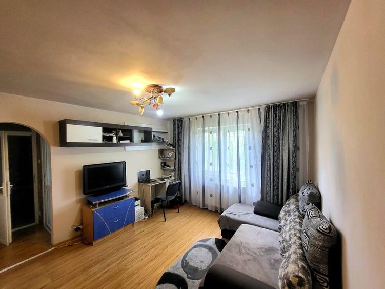 Vand apartament micro 6 - 1