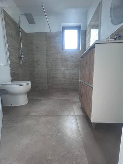 Duplex cu 4 camere cu Canalizare în Vladimirescu