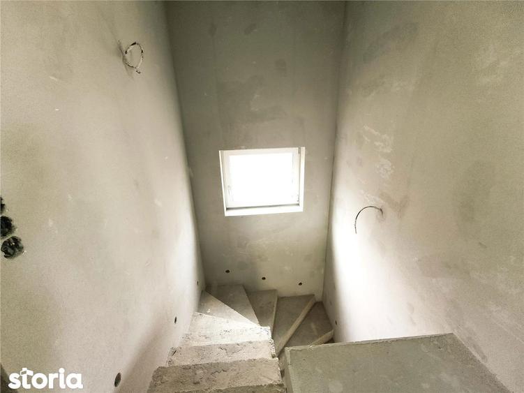 Casa moderna noua de vanzare in Sadu - 4