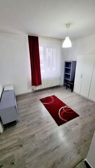 Inchiriez garsoniera in Floresti - 2