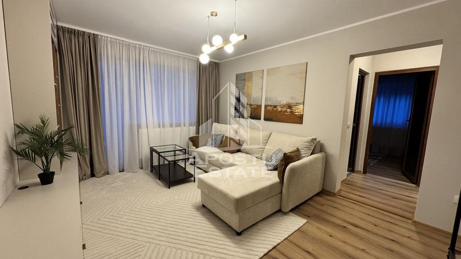 Apartament 3 camere , semidecomandat, zona Sagului - 1