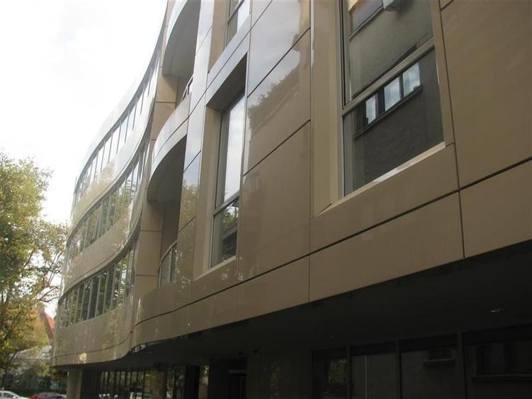 Cladire de birouri de vanzare in Cotroceni, langa metrou Eroilor - 2