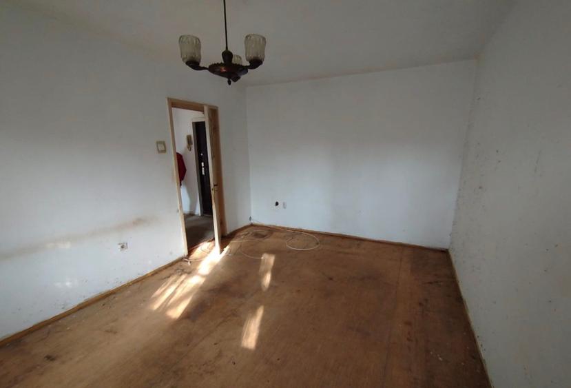 3 Camere Decomadat Zona Tomis Nord Str.Cismelei - 2