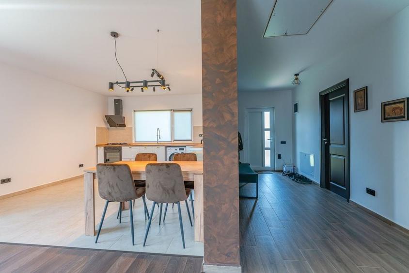 Casă Individuală de &Icirc;nchiriat, &Icirc;ncălzire &icirc;n Pardoseală, Teren 400 mp - 9