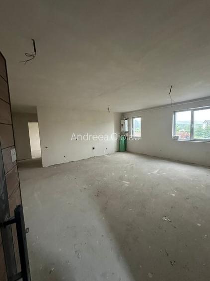 Apartament 2 camere, semidecomandat, semifinisat, 57 mp , zona Somesului