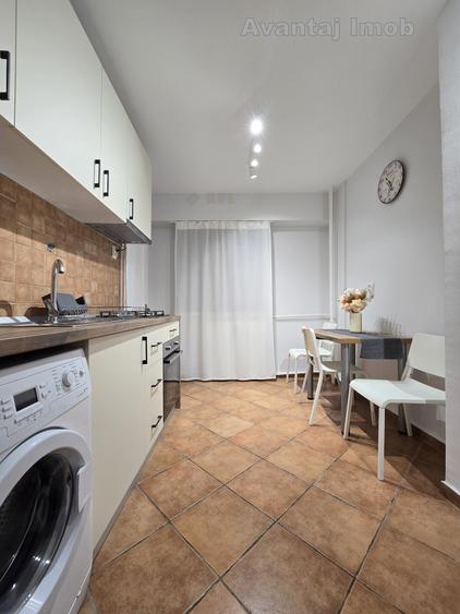 Piata Alba Iulia, nou, renovat, decomandat - 9