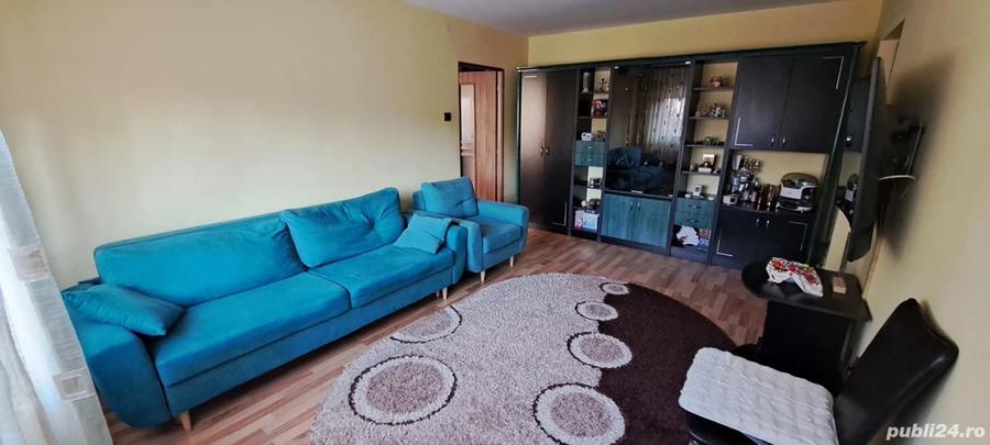 Vand apartament cu 2 camere Re?i?a - 6