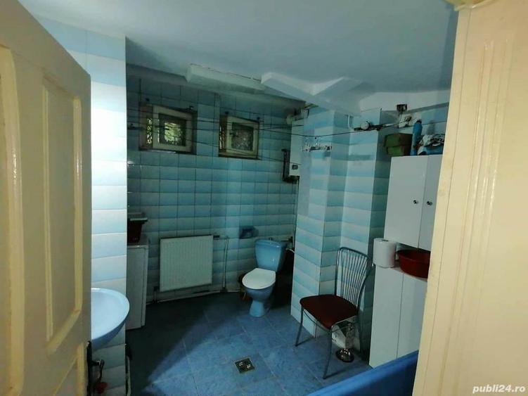 Inchiriez apartament decomandat central, complet mobilat - 7