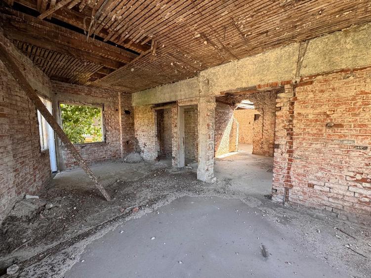 CLADIRE STRADALA MARASESTI- OPORTUNITATE DE INVESTITIE - 16