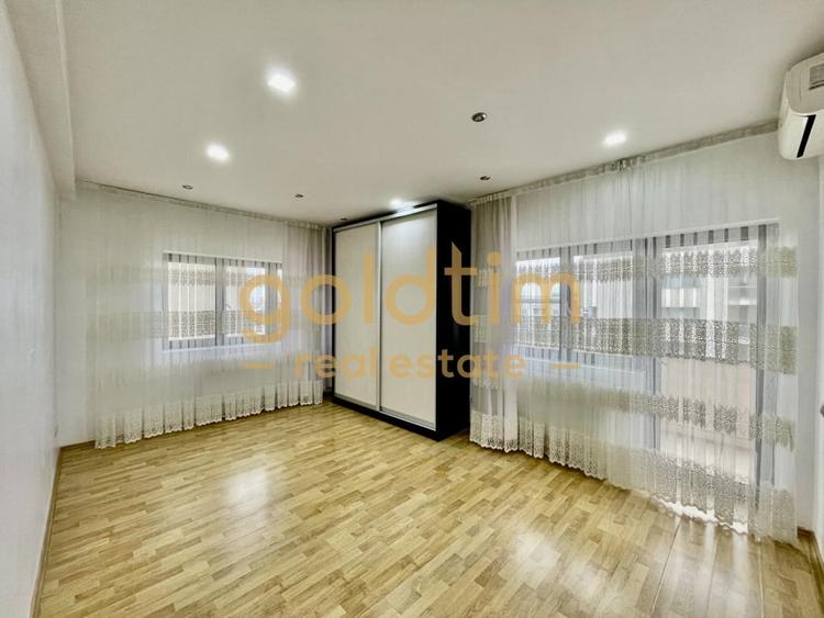 SPATII GENEROASE/ TERASA 33 mp/ SPATII DEPOZiTARE - 27