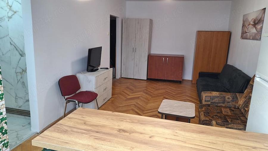 Garsonieră decomandată în Centrul Civic