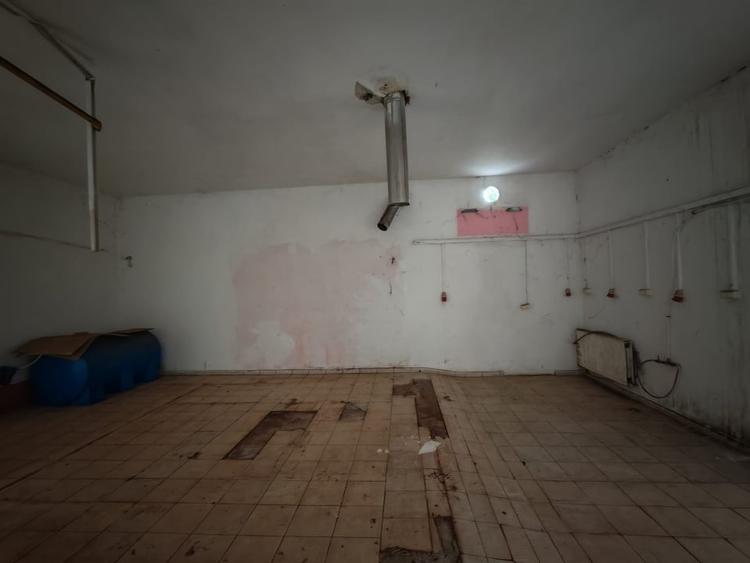 Hala vanzare Calea Republicii - 16