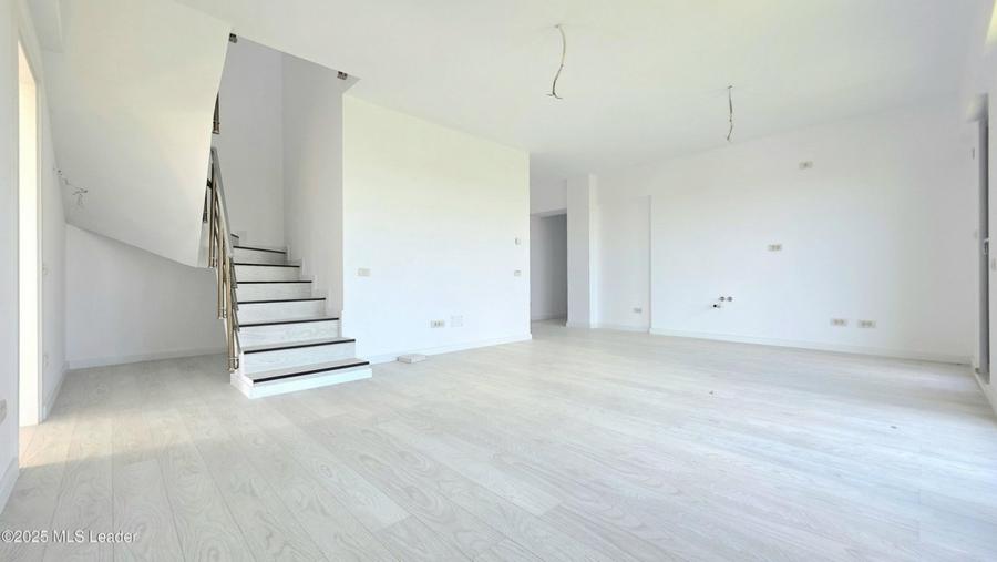 Penthouse Duplex, SunLake Residence, Panorama Superba - 2