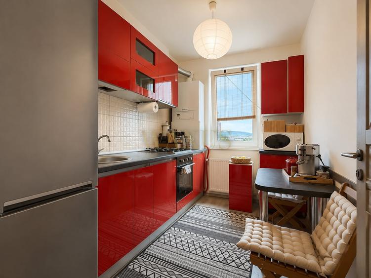 Apartament de 2 Camere - Etaj 2 | Balcon I Parcare - Str. Cetatii - 1
