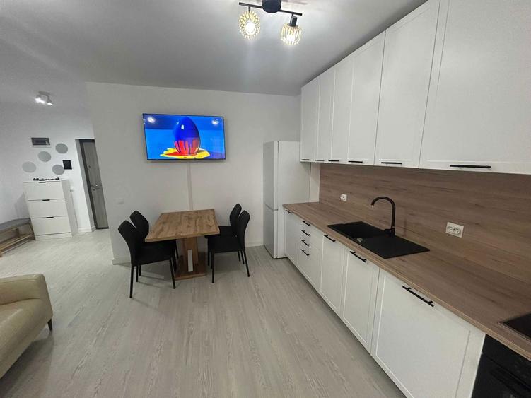 Apartament de inchiriat 3 camere - 5