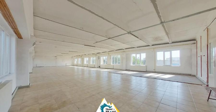 Spa?iu de inchiriat 200 mp in Sannicolau Mic ideal pentru birouri - 2