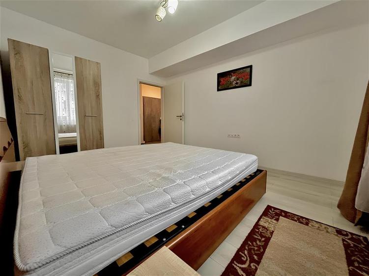 Apartament 2 Camere Decomandat in Qualis cu Parcare - Coresi - 5
