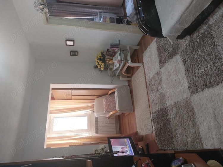 Persoana fizica vand apartament in km 4-5 - 4