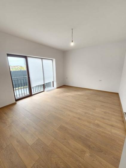 Apartament 1 camera cu gradina si 2 locuri de parcare- Mosnita - 1