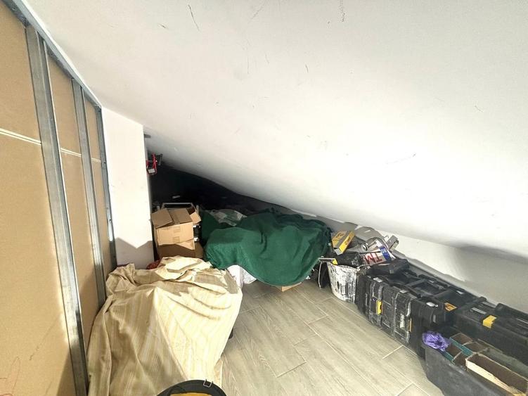 Apartament 3 camere, mobilat - 800e/ mp -Sanmihaiu Roman Comision 0% - 9