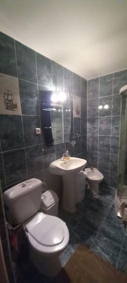 Vand apartament 2 camere - 1